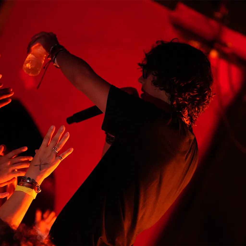 1729309866899-artboard-5png