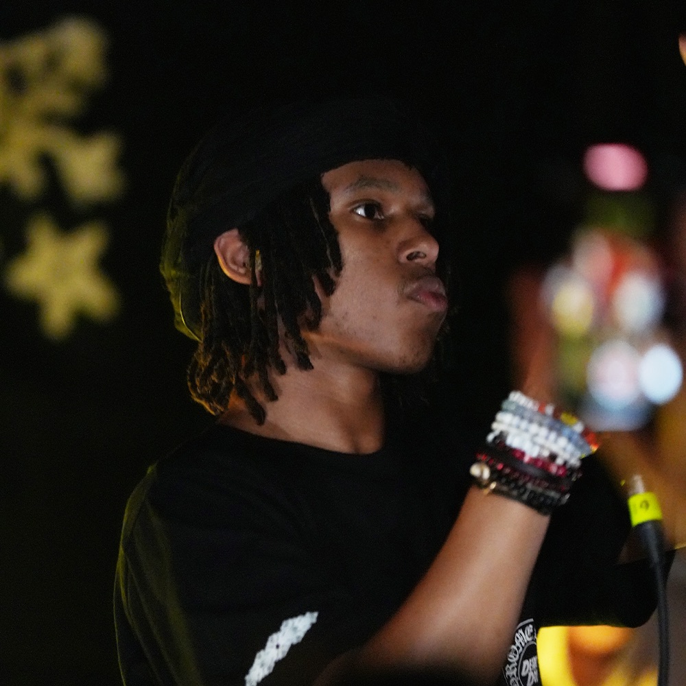 1744591583084-kanii-pic1